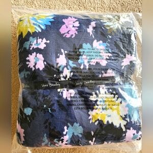 NWT vera bradley blanket